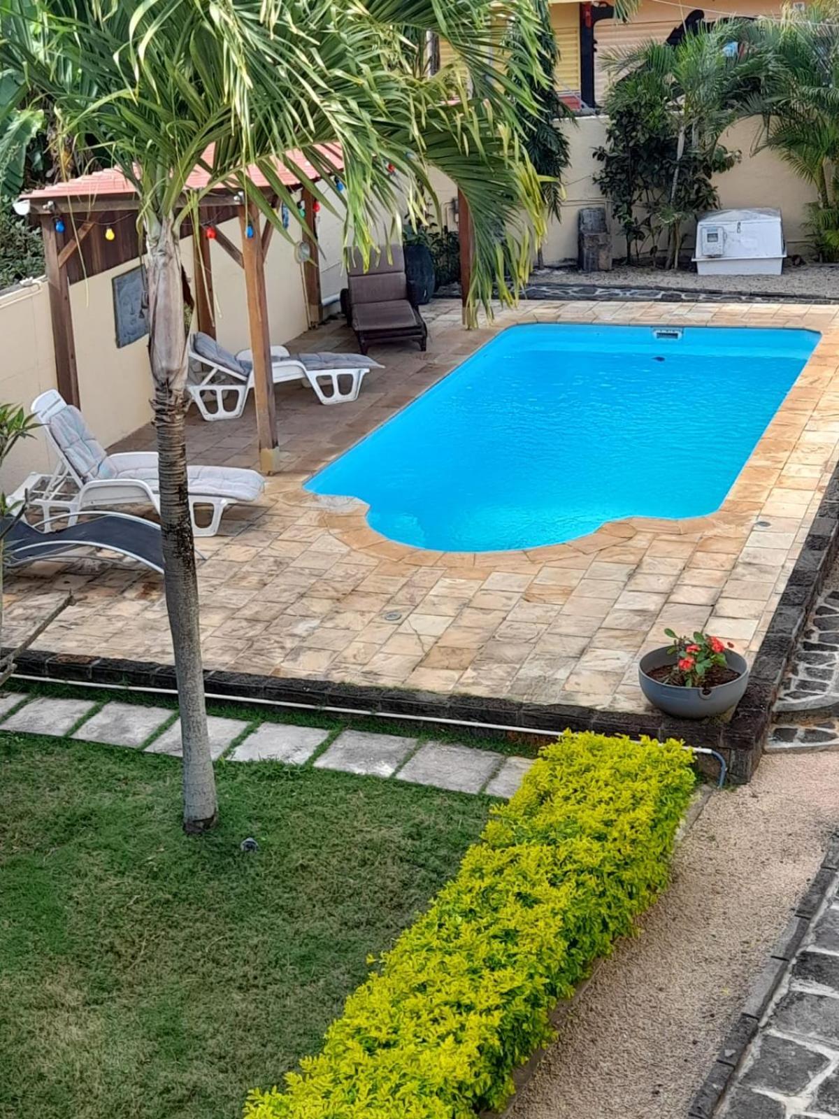 Villa Santa Avec Piscine Et Jardin Pointe aux Piments Ngoại thất bức ảnh